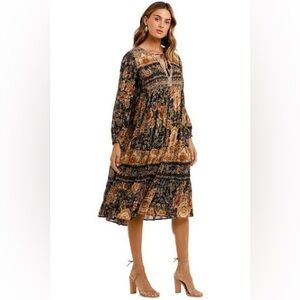 Spell and the Gypsy Mystic Midi- Nightfall color